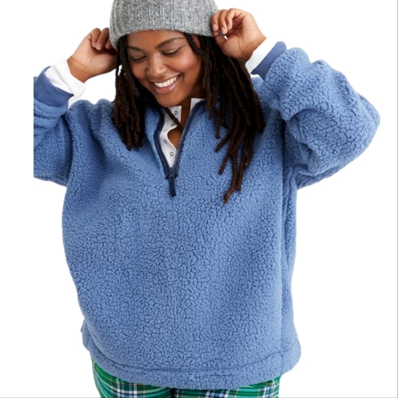 aerie Tops - Aerie Fluffy Sherpa Quarter Zip Sweatshirt